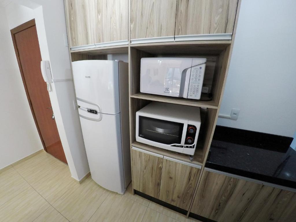 Ed Karine Praia de Bombas room 5